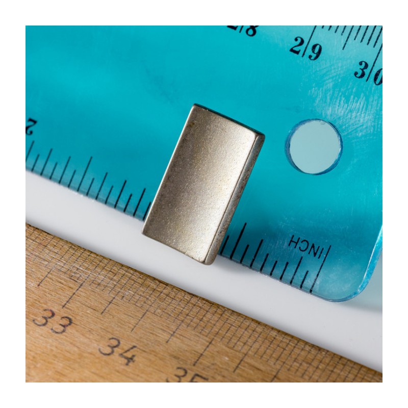 Magnet neodim segment R20,10xr17,80x30°x20 P 180 °C, VMM5UH-N35UH
