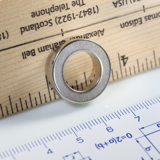 Magnet neodim inel cu diam.20x diam.12,2x4 N 180 °C, VMM5UH