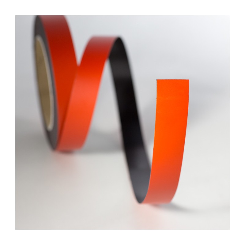 Bandă magnetică 20x0,6 mm roșie