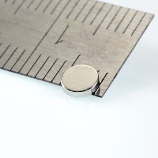 Magnet neodim cilindru cu diam.4x1,5 N 80 °C, VMM7-N42
