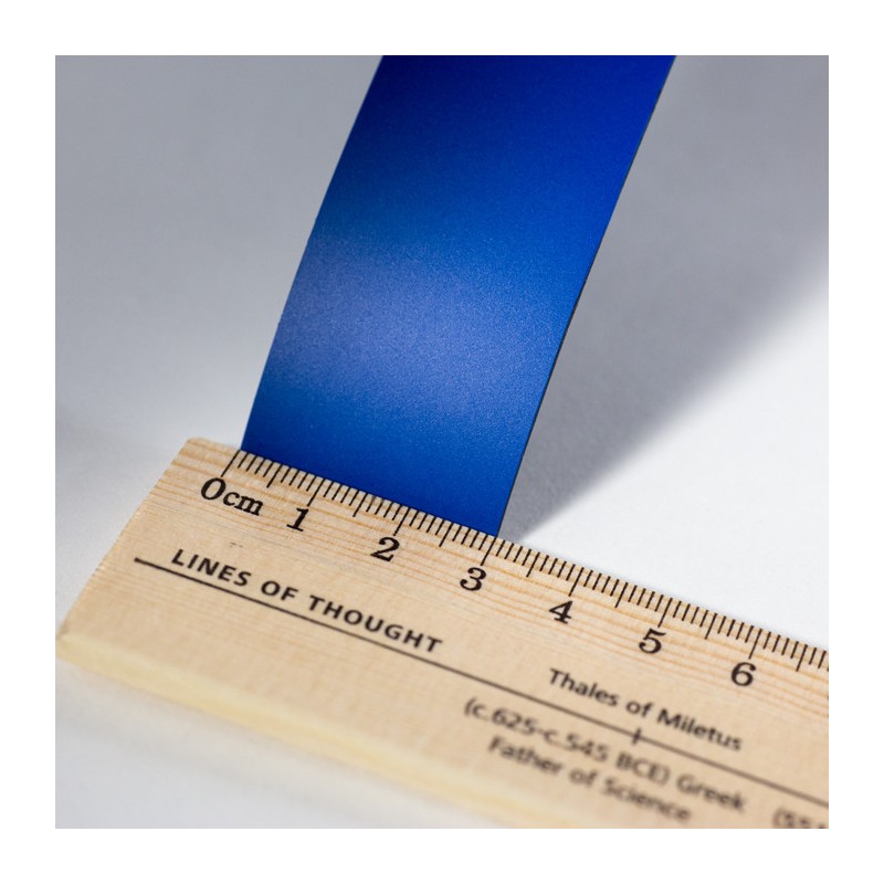 Bandă magnetică 30x0,6 mm albastră