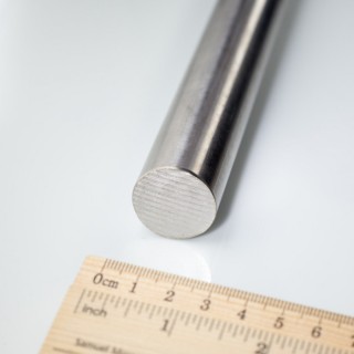 Oţel inoxidabil 1.4301 – rotund diam. de 25 mm, lungime de 1 m
