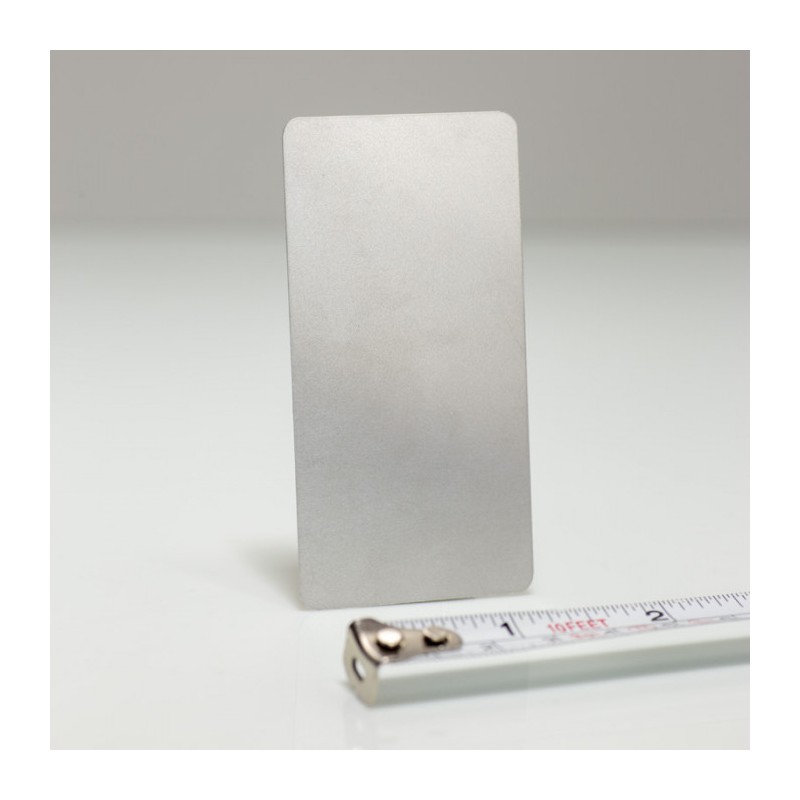 Etichetă Al pentru ecuson magnetic