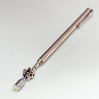 Magnet telescopic cu articulaţie