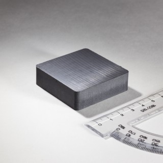 Magnet ferită bloc 50x50x15