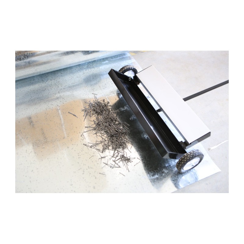 Mătură magnetică, execuție UP, lățime 60 cm, magnet de ferită