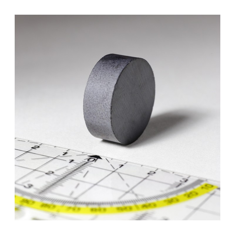 Magnet ferită cilindru diam.27x10