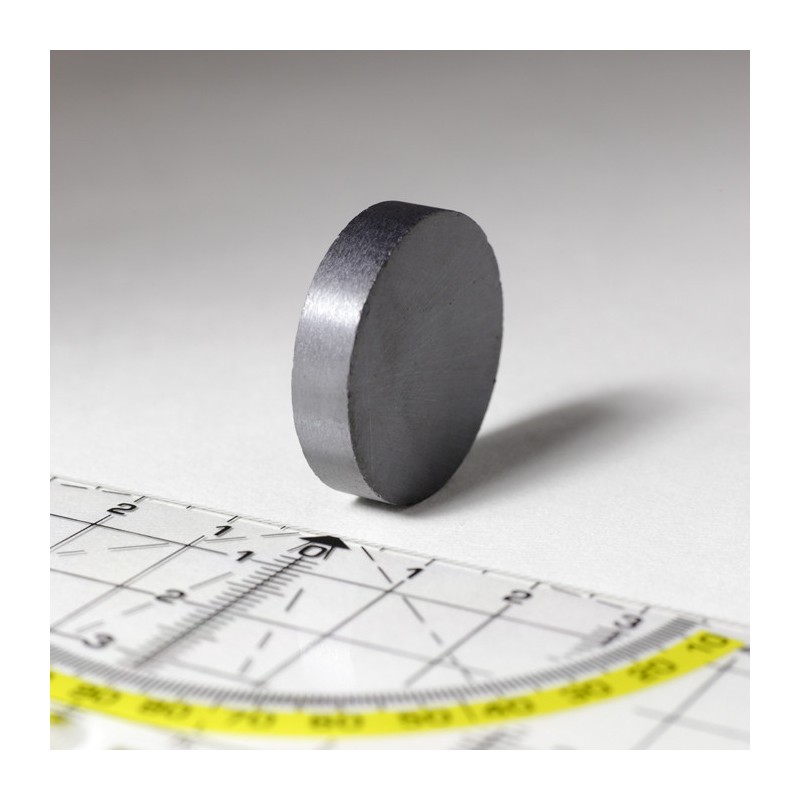 Magnet ferită cilindru diam.27x6