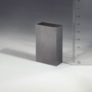 Magnet ferită bloc 50x30x15