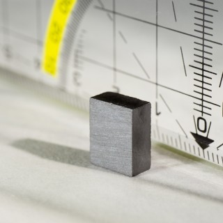 Magnet ferită bloc 11x8,7x4,6