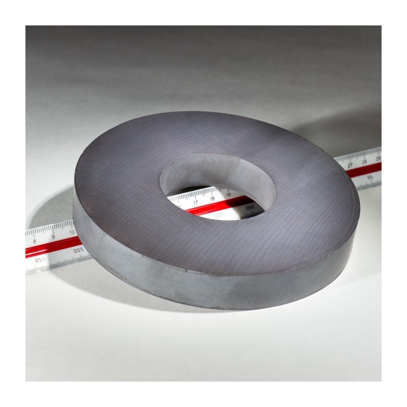 Magnet ferită inel diam.140x diam.57x20
