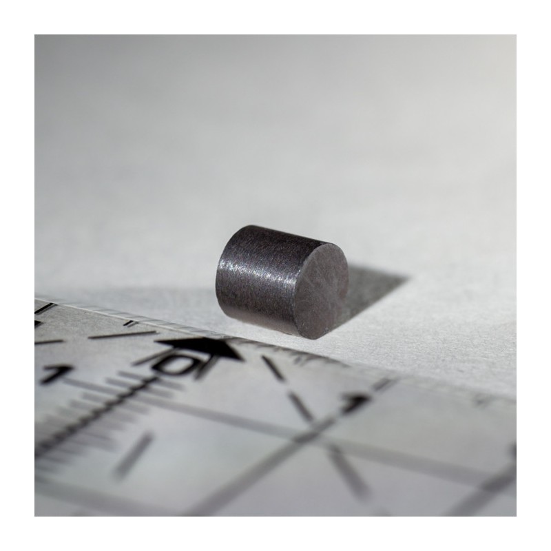 Magnet ferită cilindru diam.5x5