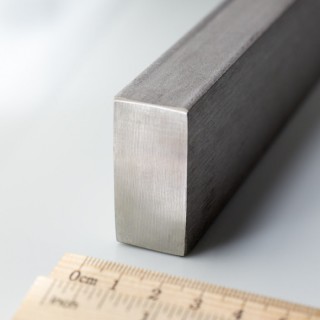 Oţel inoxidabil plat (platbandă) 40 x 20 mm lungimea laminată 1 m - 1.4301