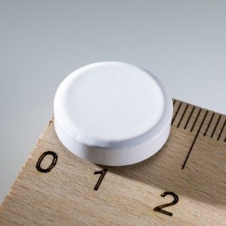 Magnet rotund colorat diam.16x5 alb