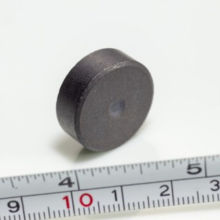 Magnet ferită cilindru diam.22x8