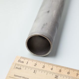 Ţeavă oţel inoxidabil diam. 33,7 x 2 mm fără sudură, lungimea de 1 m - 1.4301