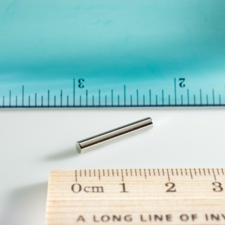 Magnet neodimic 3x30 mm, YXG-30, 300°C