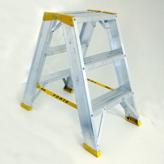 Scară dublă din aluminiu - ALVE FORTE PROFI tip 9403 – 3 trepte/fuscei