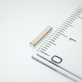 Magnet neodim bloc 10x2x2 N 80 °C, VMM4-N30
