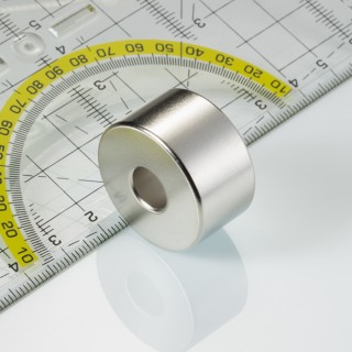 Magnet neodim inel cu diam.29x diam.9,2x16 N 120 °C, VMM9H