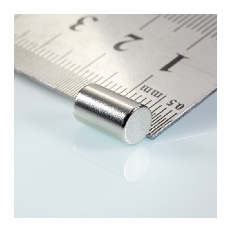 Magnet neodim cilindru, DIAMETRAL, cu diam.6x10 N 80 °C, VMM6-N40