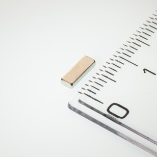 Magnet neodim bloc 6,8x2,3x1,2 N 80 °C, VMM5-N38
