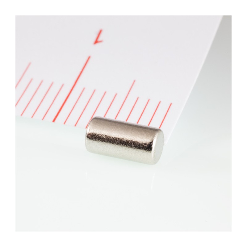 Magnet neodim cilindru cu diam.3,1x6 N 80 °C, VMM4-N30