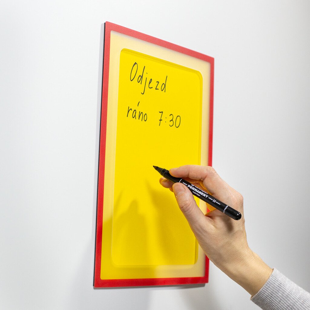 Buzunar magnetic A4 roșu cu decupaj